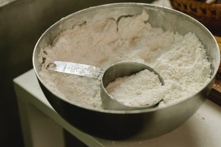 is-cake-flour-the-same-as-plain-flour-food-to-impress